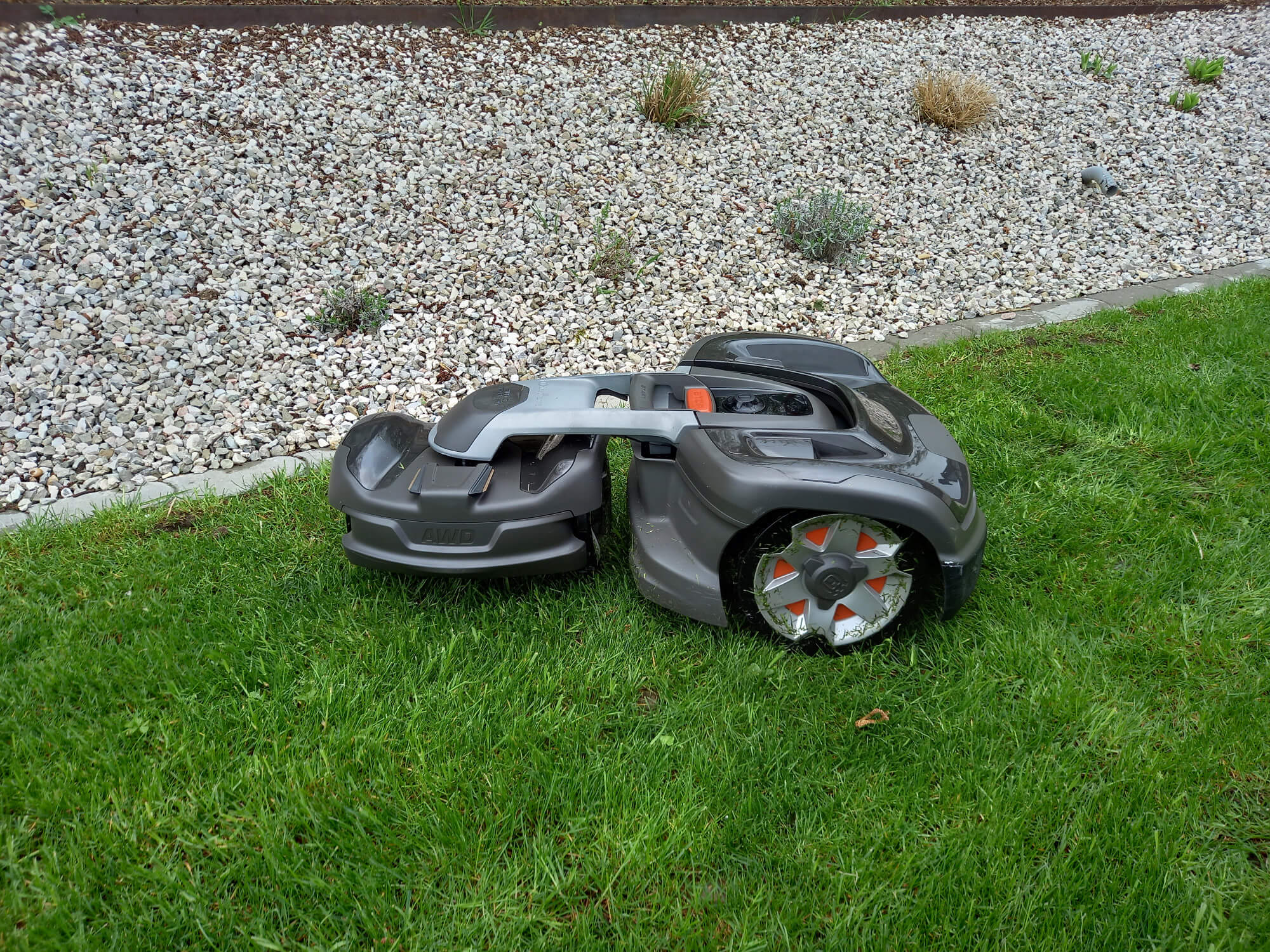 Husqvarna Automower 435 AWD-2